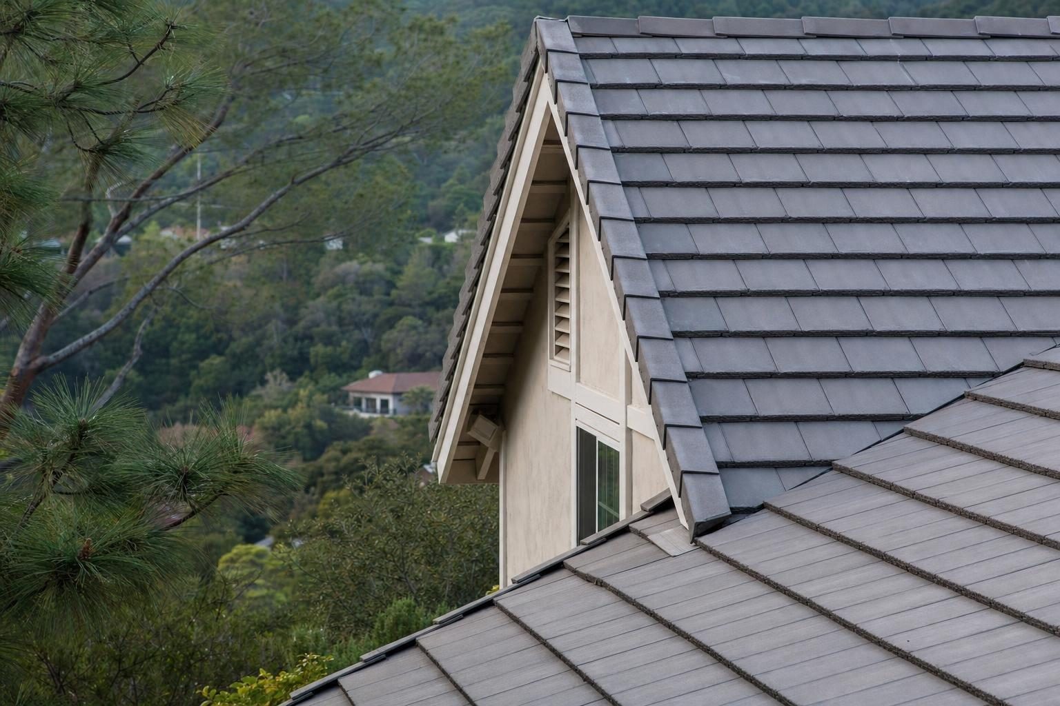 fire resistant roofing on El Dorado County home near wildfire hazard zone