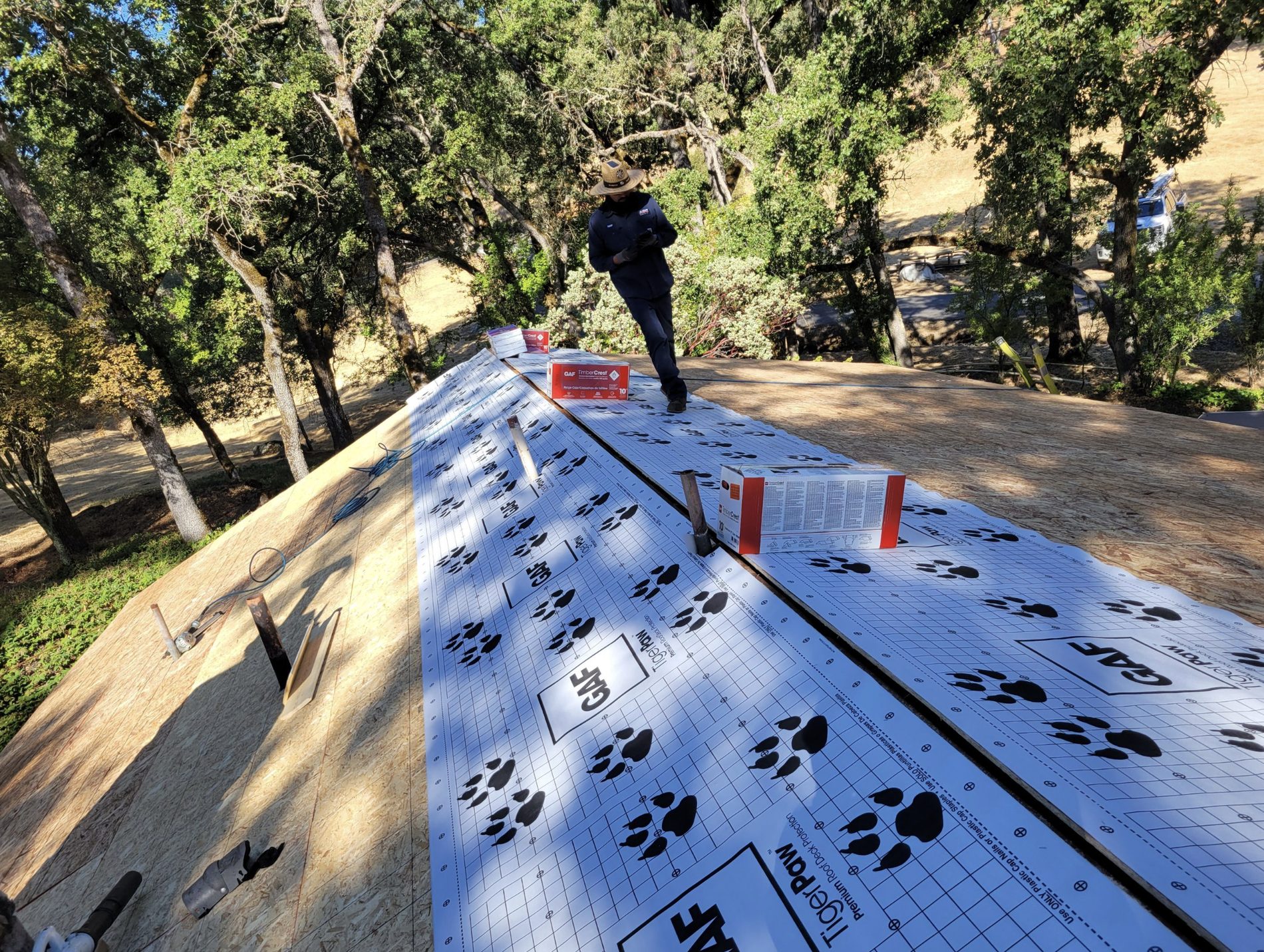 Residential and Commercial Roof System Installation